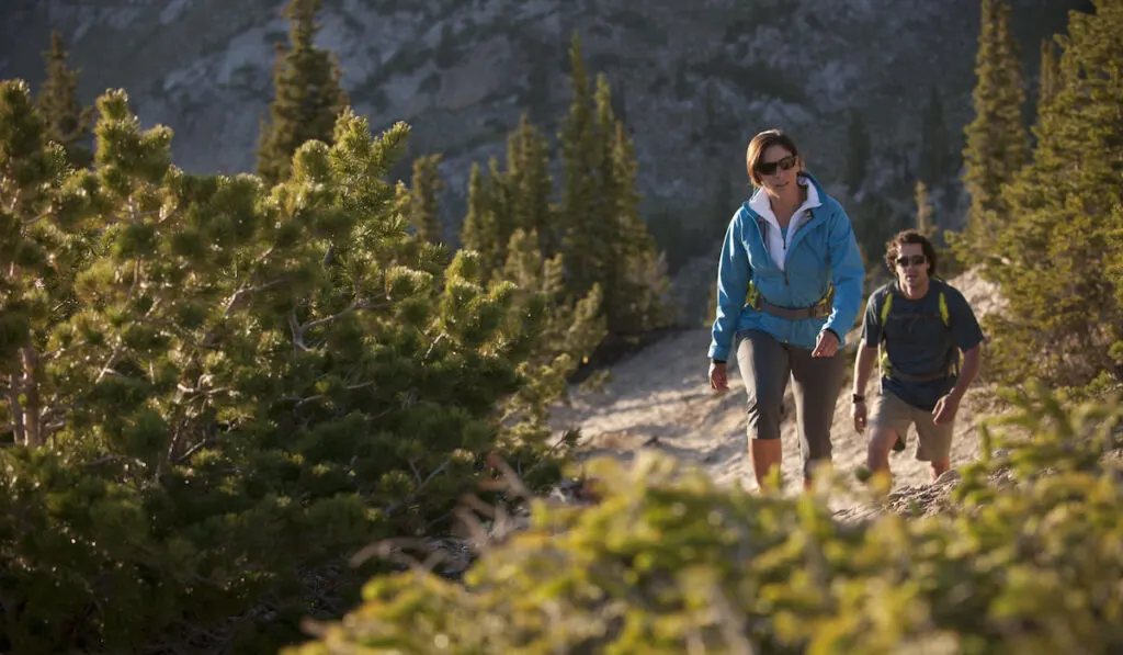 Hikers on Sunset Peak trail