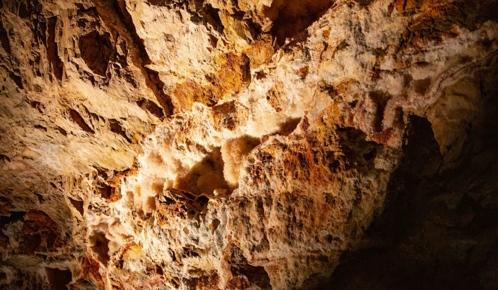 Jewel Cave National Monument in South Dakota, USA 