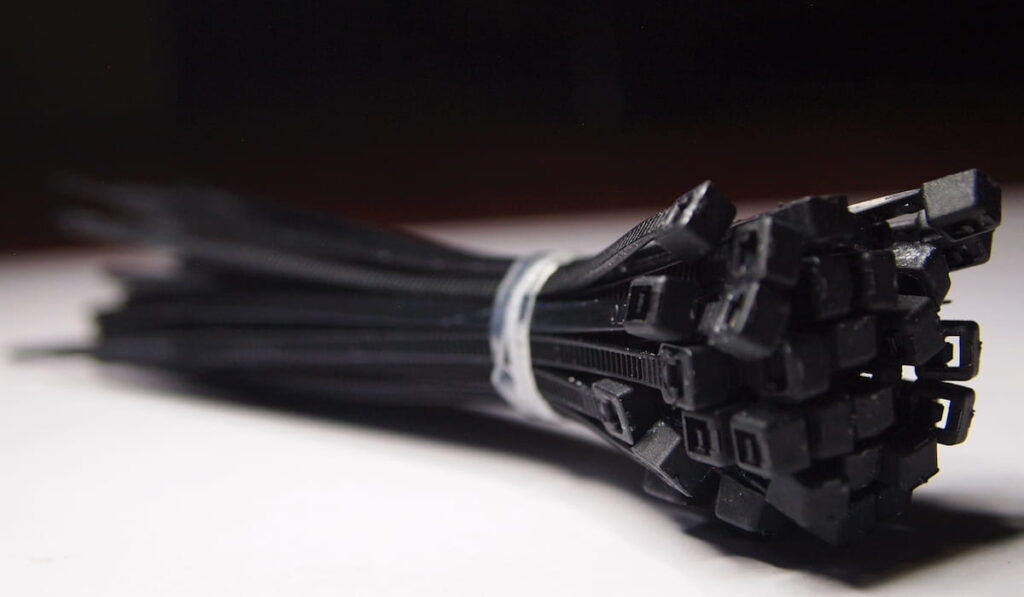 Black Plastic Zip ties
